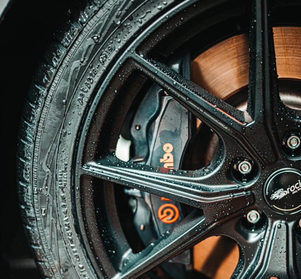 🚘 10 Best Cars That Redefine Speed and Style